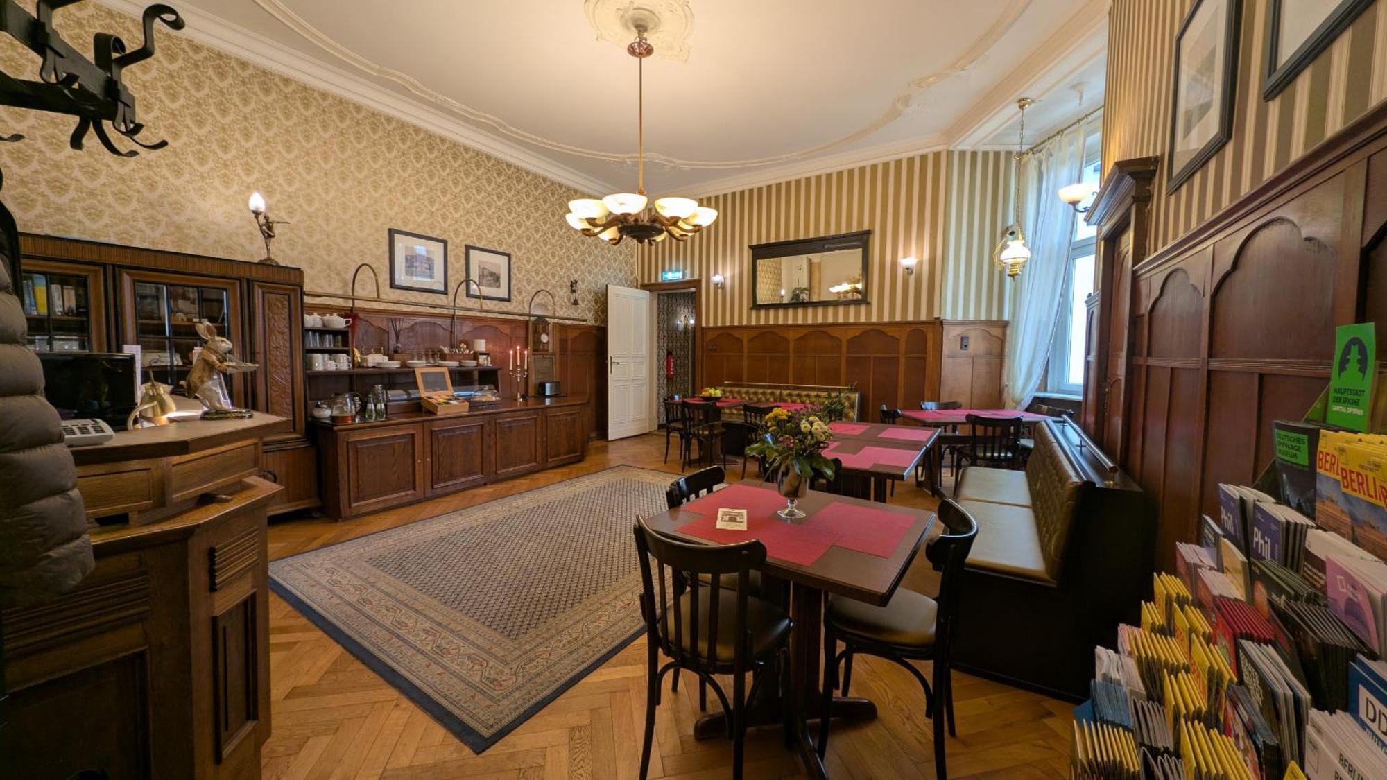 Hotel Pension Bella — Photos 1